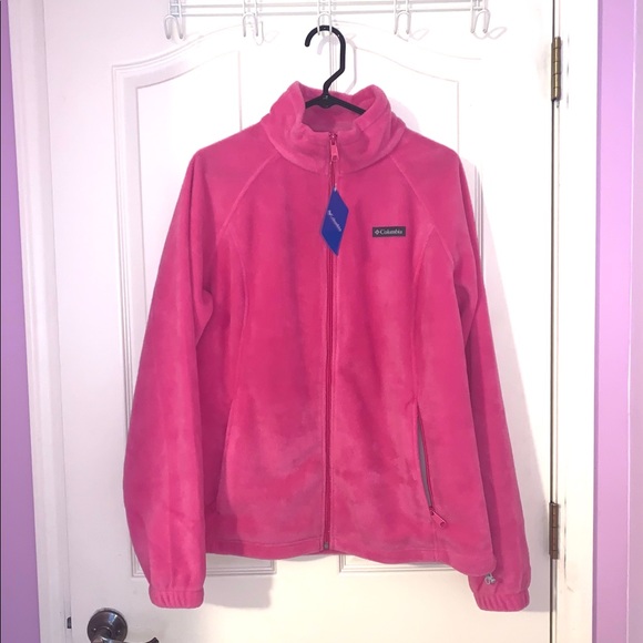 Columbia Tops - {Columbia} Breast Cancer Awareness